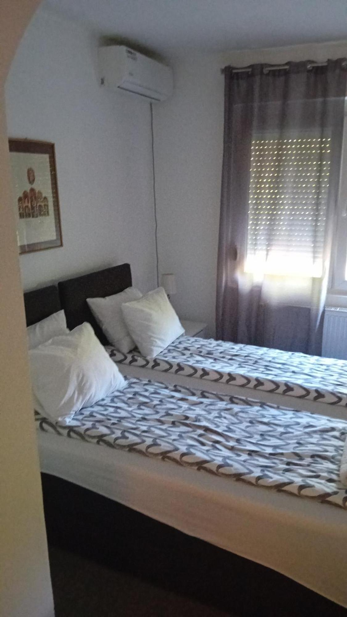 Zeravica Rooms B&B Sremski Karlovci Exterior foto